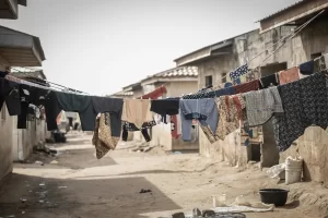 Observation in travel writing shown through repeated everyday routines in a familiar residential setting.